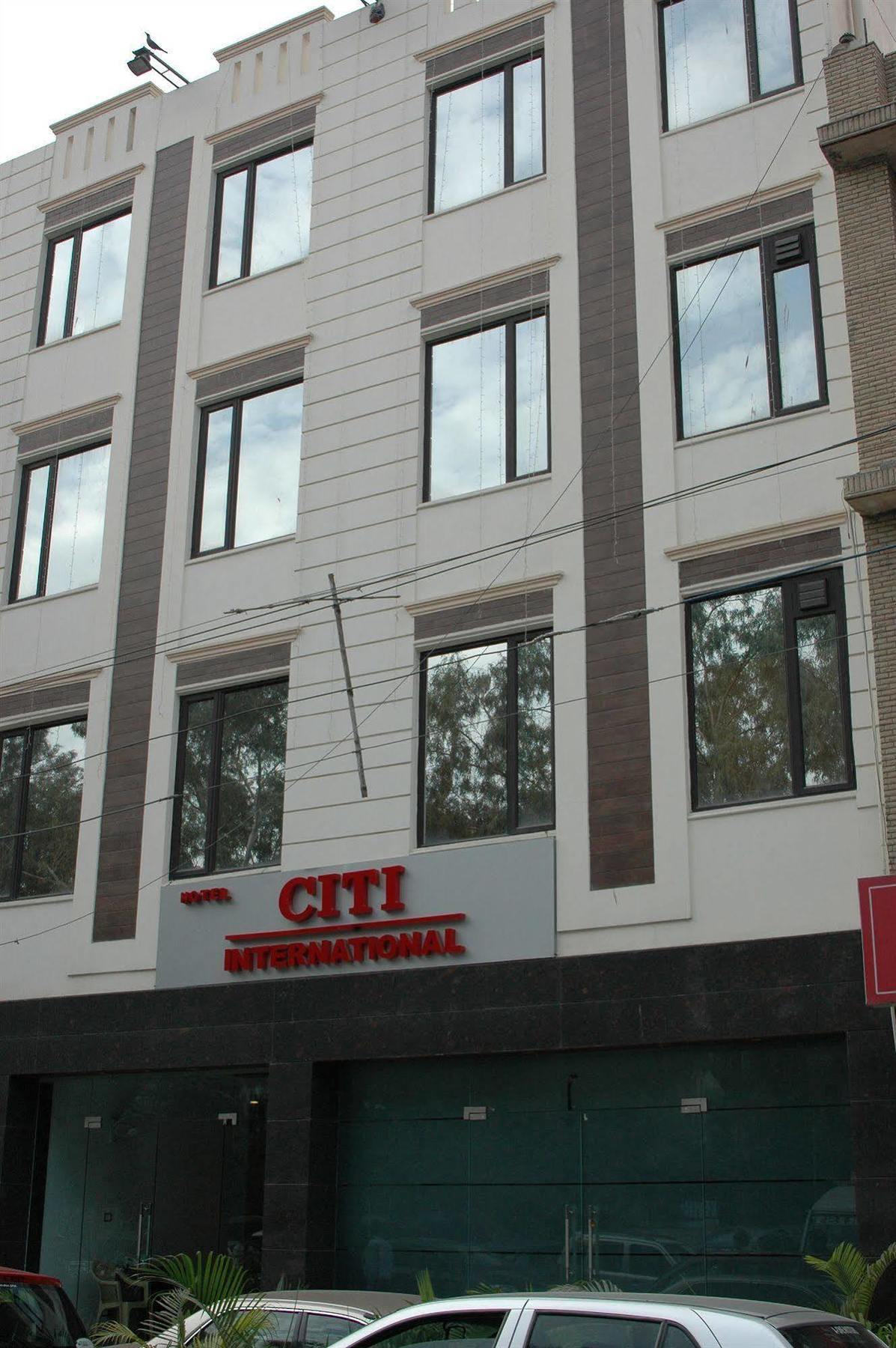 Hotel Citi International Delhi  Exterior photo